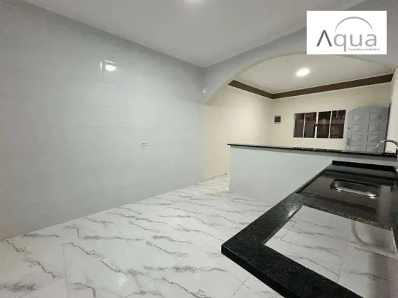 Imagem Casa para Venda em Mongaguá, Vera Cruz, 3 dormitórios, 1 suíte, 1 banheiro, 2 vagas