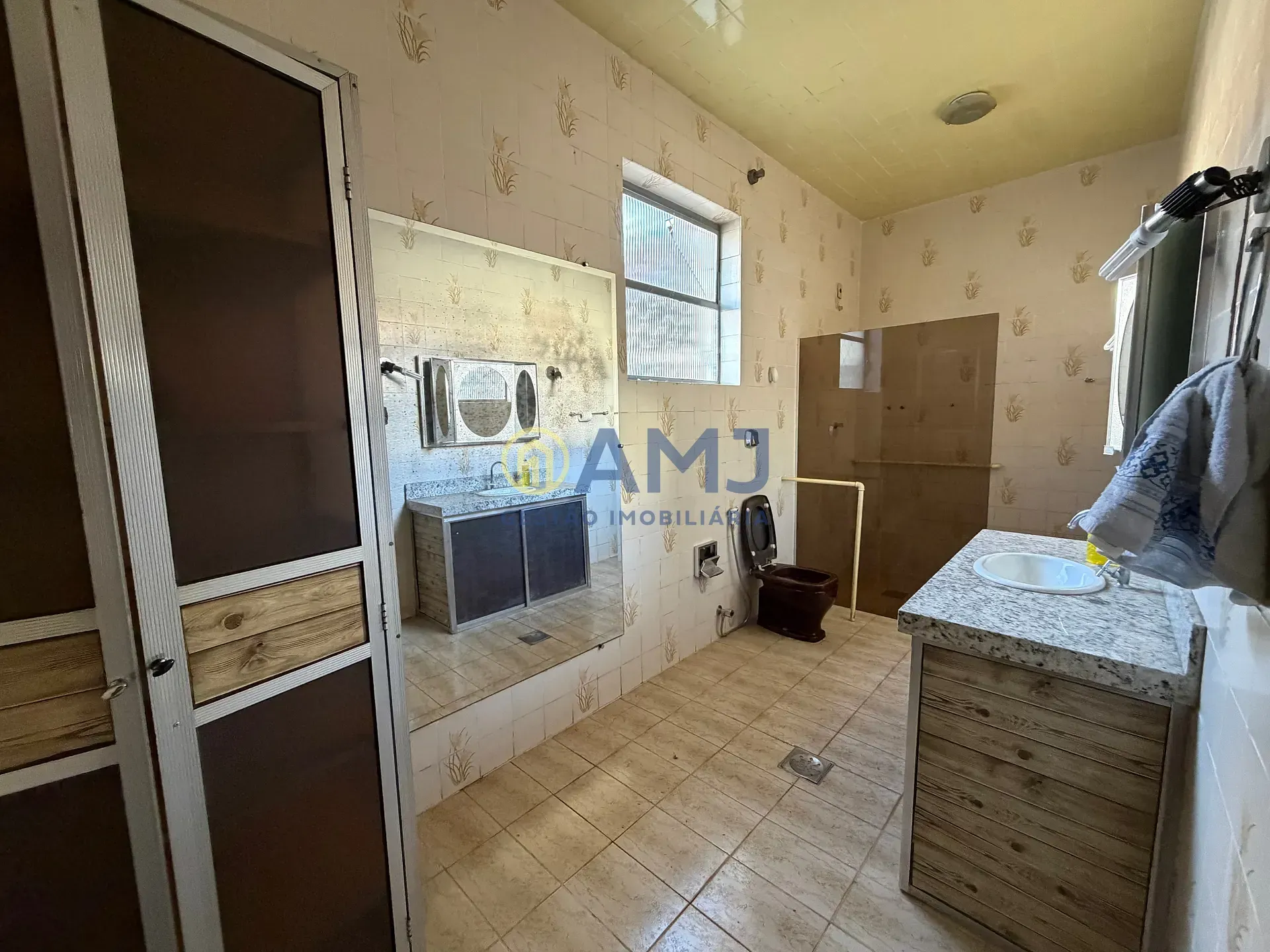 Imagem CASA À VENDA | AVENIDA COMERCIAL | SETOR OESTE / SETOR COIMBRA | GOIÂNIA