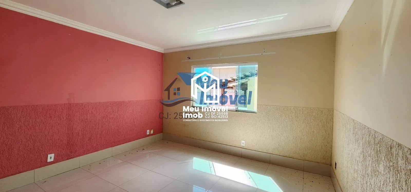 Imagem Casa 4 Quartos 1 Suíte 4 Vagas 300m² Depósito Piscina
