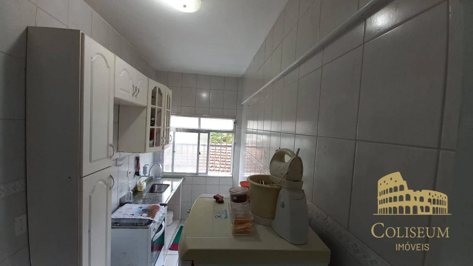 Imagem Kitnet com 1 dormitório à venda, 38 m² por R$ 210.000,00 - Canto do Forte - Praia Grande/SP