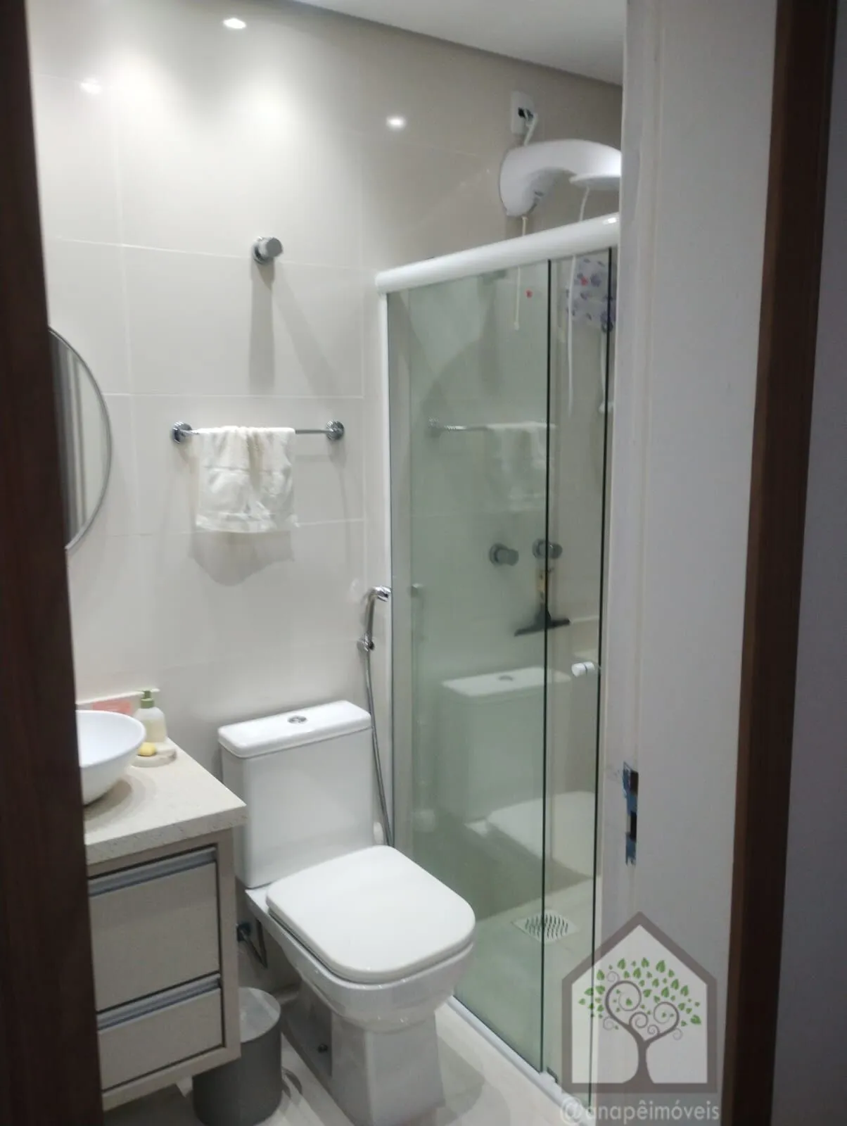 Imagem Casa 3 Quartos com 2 Suítes no Carianos, Florianópolis
