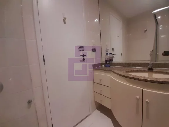 Imagem Apartamentos / Padrão na cidade de Guarujá
