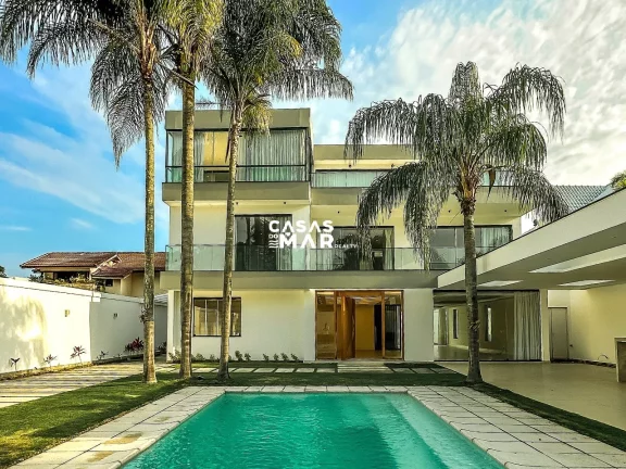 Imagem Imponente residência de luxo com 4 suítes na Barra da Tijúca, Rio de Janeiro - RJ: 3 salas, 6 vagas e 1.000m² de puro requinte!