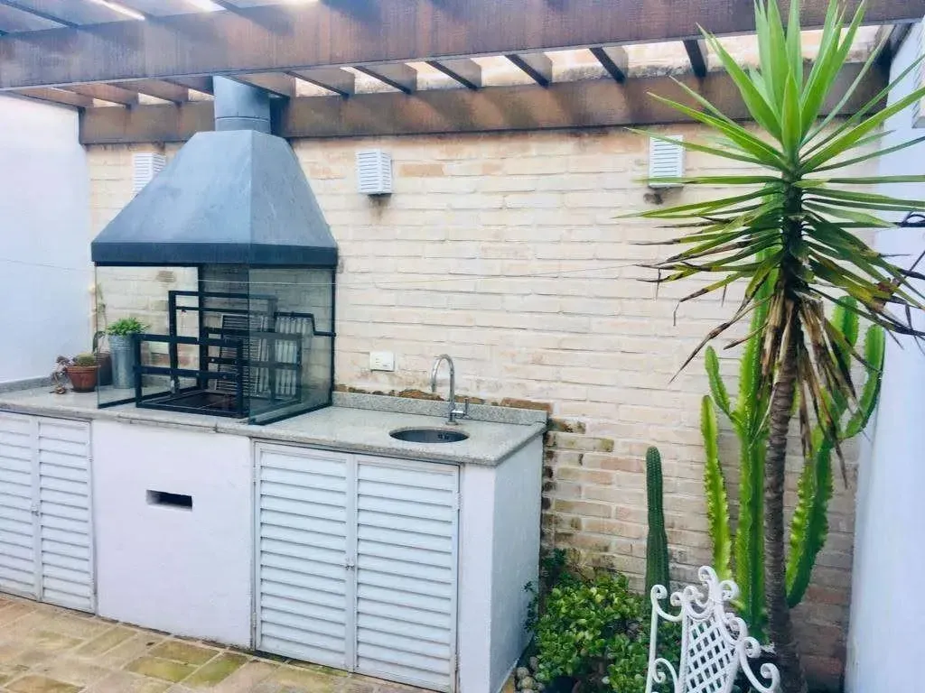 Foto do imóvel: Casa de Condomínio com 2 Quartos para Alugar, 125 m² em Granja Viana - Cotia