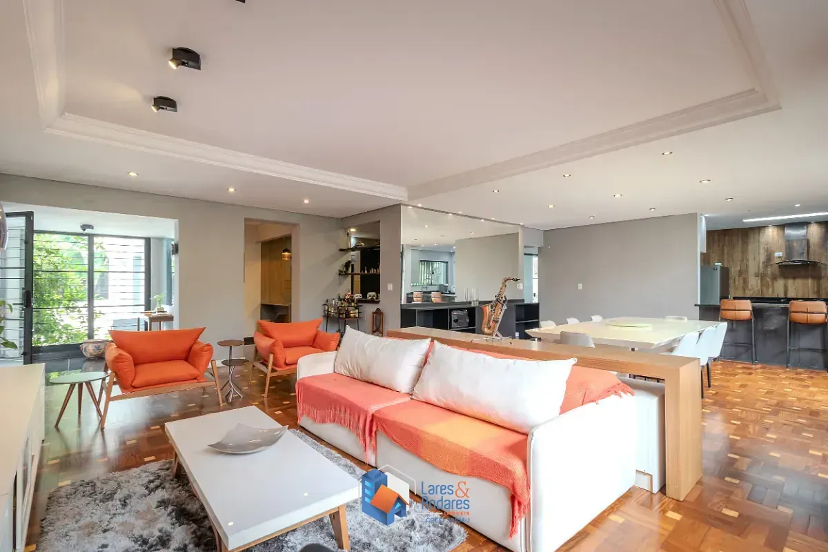 Foto do imóvel Casa para venda e locação em Brooklin Paulista com 5 quartos, sendo 5 suítes, 340m² em Rua Tomé Portes