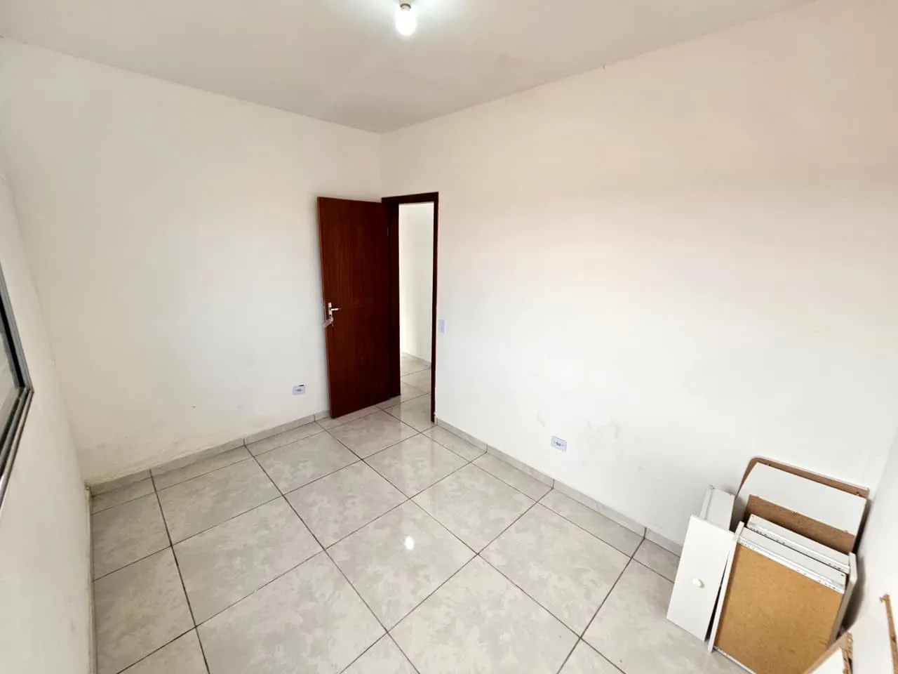 Imagem Casa para Venda em Itanhaém, Nossa Senhora do Sion, 2 dormitórios, 1 banheiro, 1 vaga