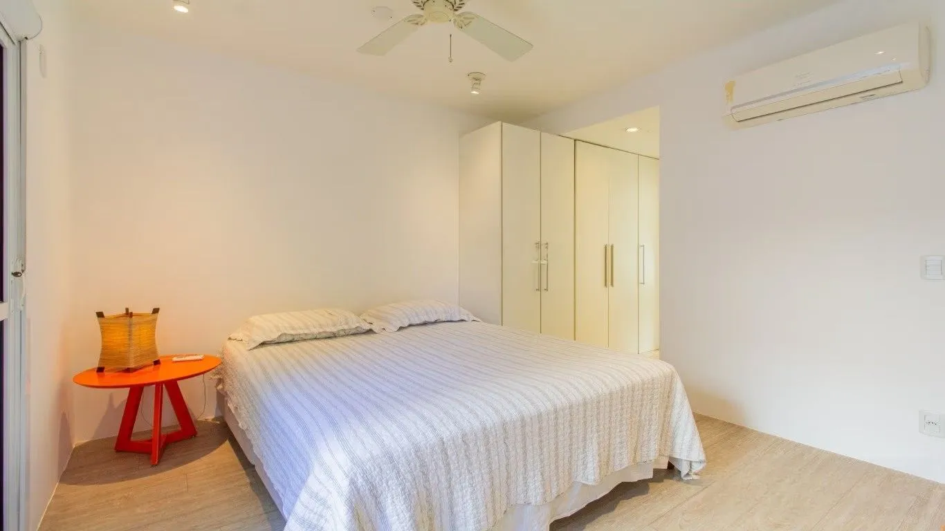 Imagem Casa em condomínio com terraço, piscina e espaço gourmet, Chacara das Pedras
