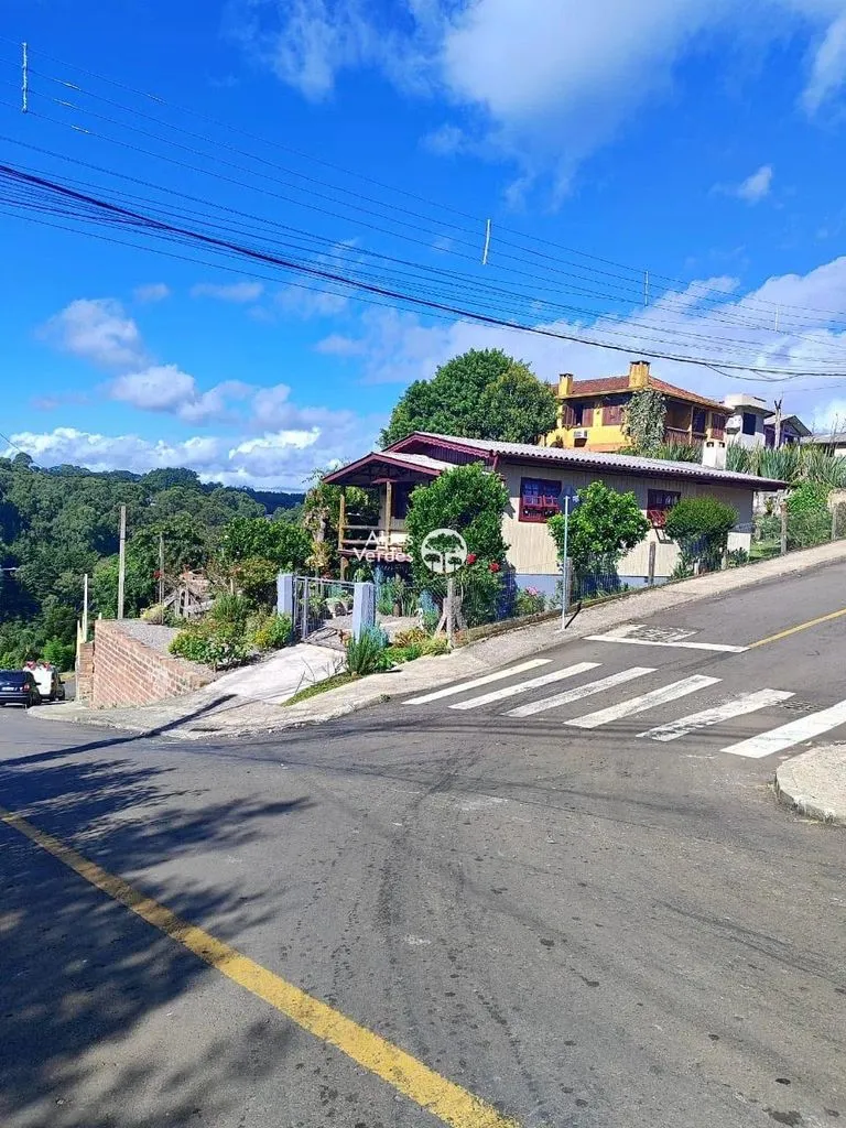 Foto do imóvel Vende-se casa 3 dormitorios 5 minutos da Catedral de Pedra