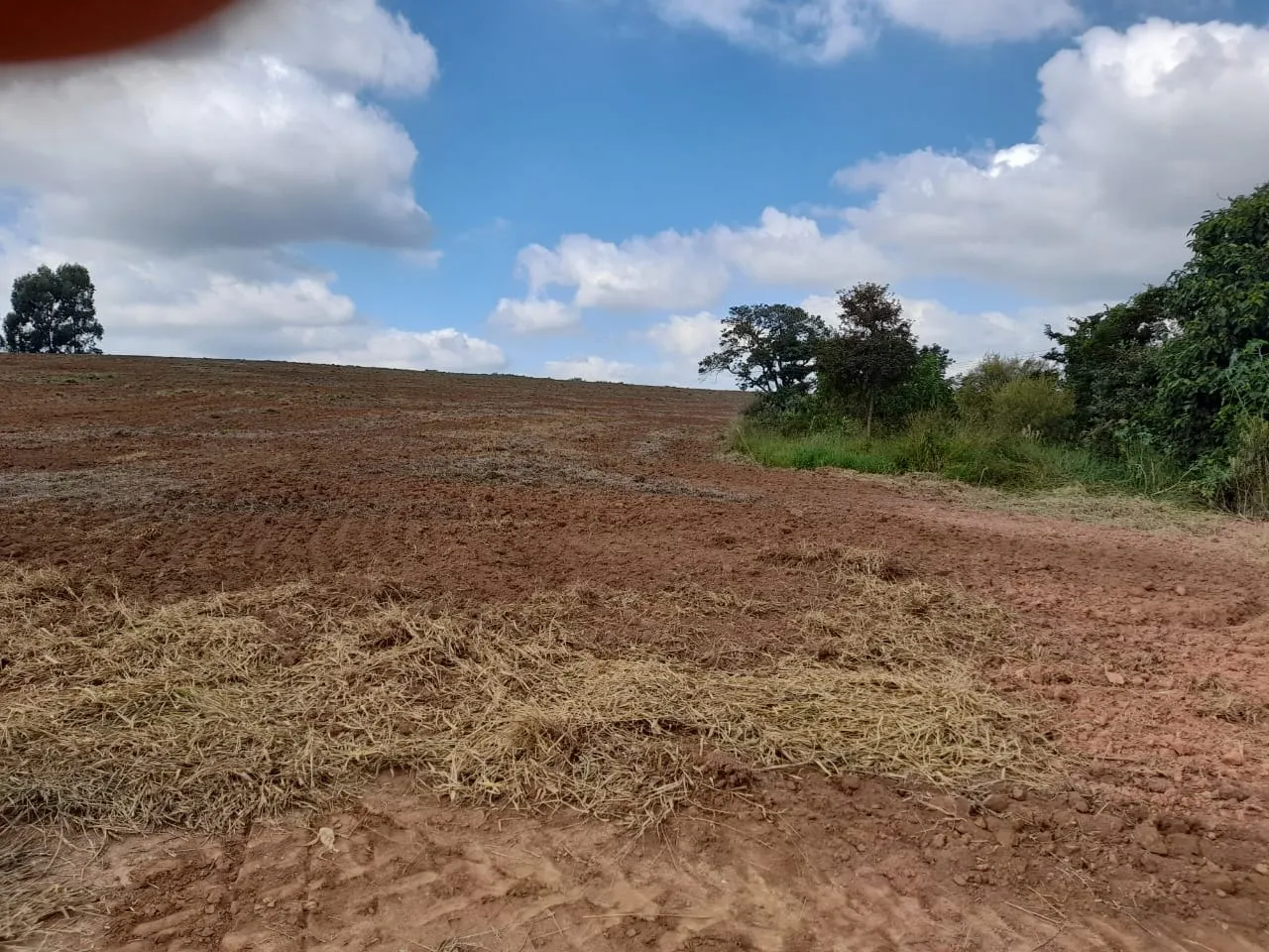 Imagem Terreno comercial de 620.000m² no Centro de Jarinu-SP: oportunidade única de investimento!