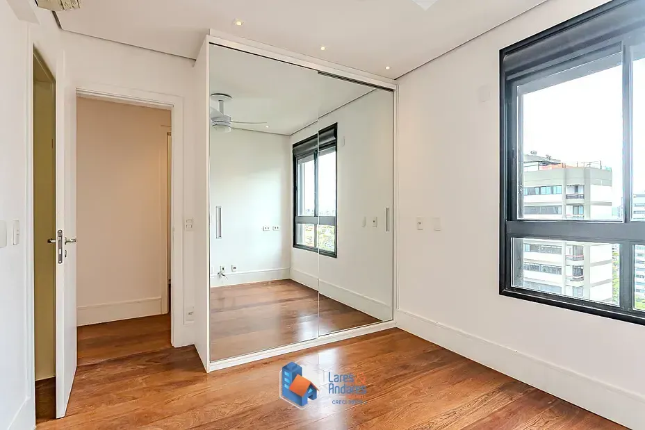 Imagem Cobertura para venda em Sumaré com 4 quartos, sendo 4 suítes, 283m²