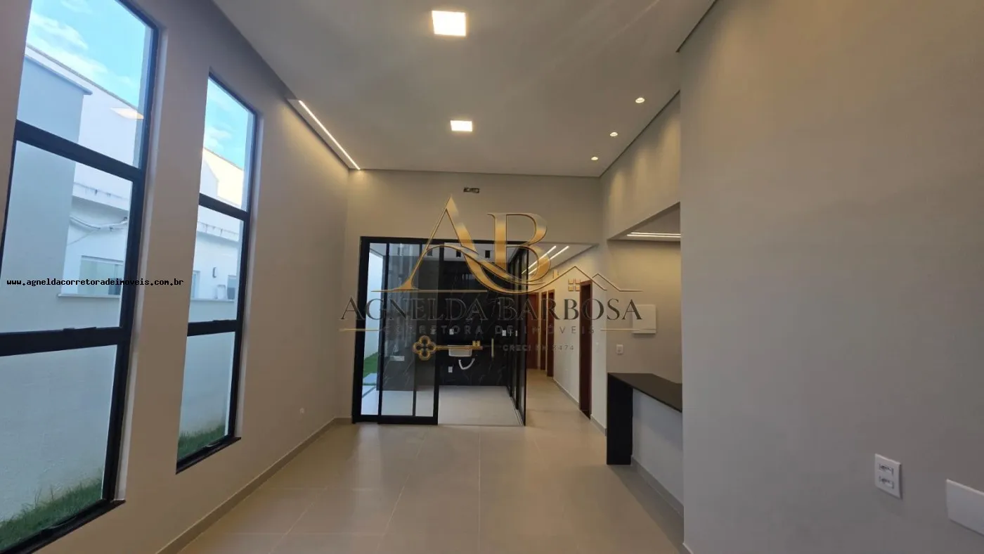 Imagem Casa para Venda em Parnamirim, Parque das Nações, 3 dormitórios, 3 suítes, 4 banheiros, 2 vagas