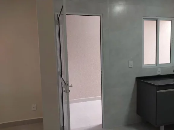 Imagem CASA TÈRREA À VENDA EM UM EXCELENTE BAIRRO