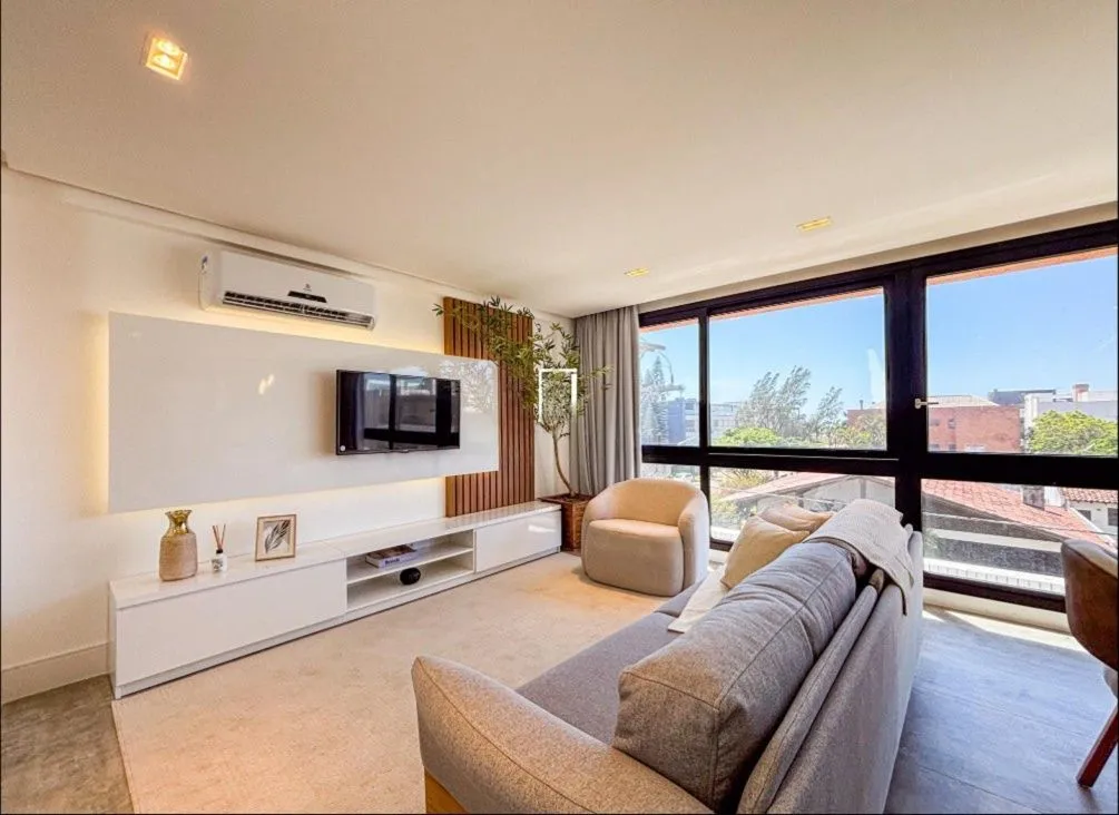 Imagem Apartamento à venda em Torres, Predial, com 3 quartos, 236m2