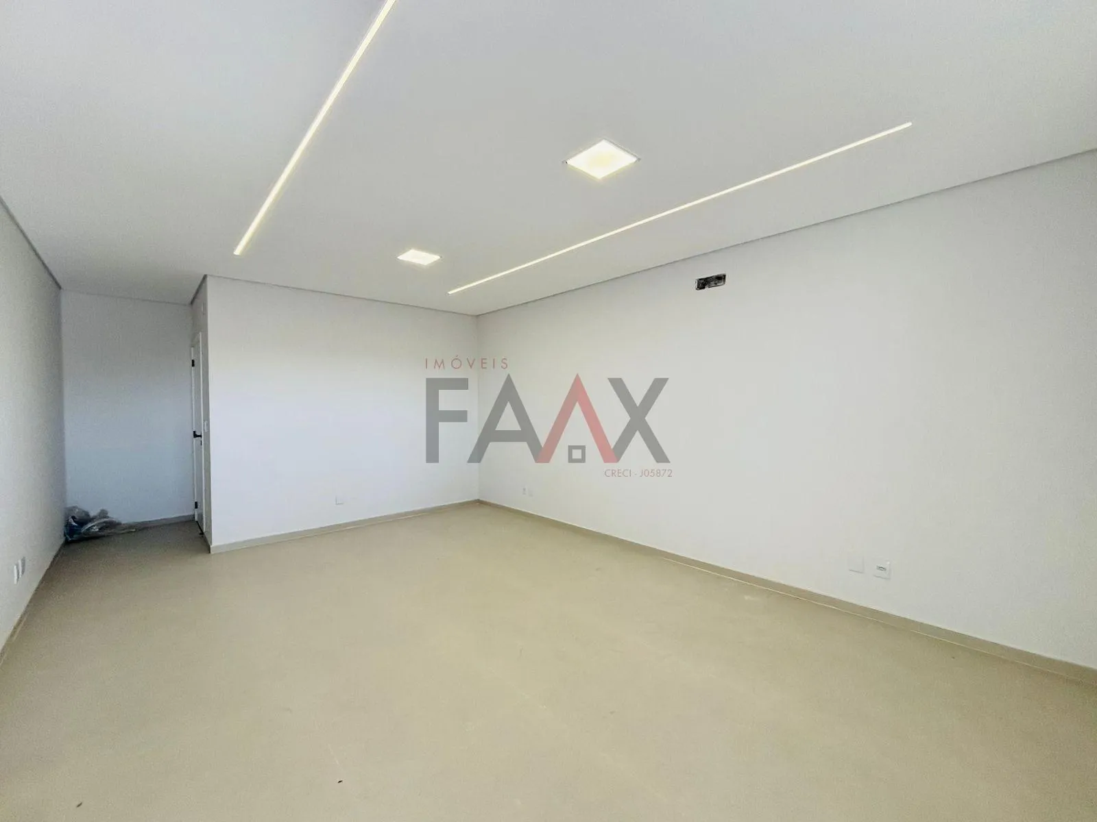 Imagem Apartamento venda Maestrale com Suíte e Área Gourmet no Bairro Santana