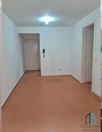 Imagem Apartamento, ensolarado e arejado, 03 quartos vaga livre no Portão em Curitiba PR