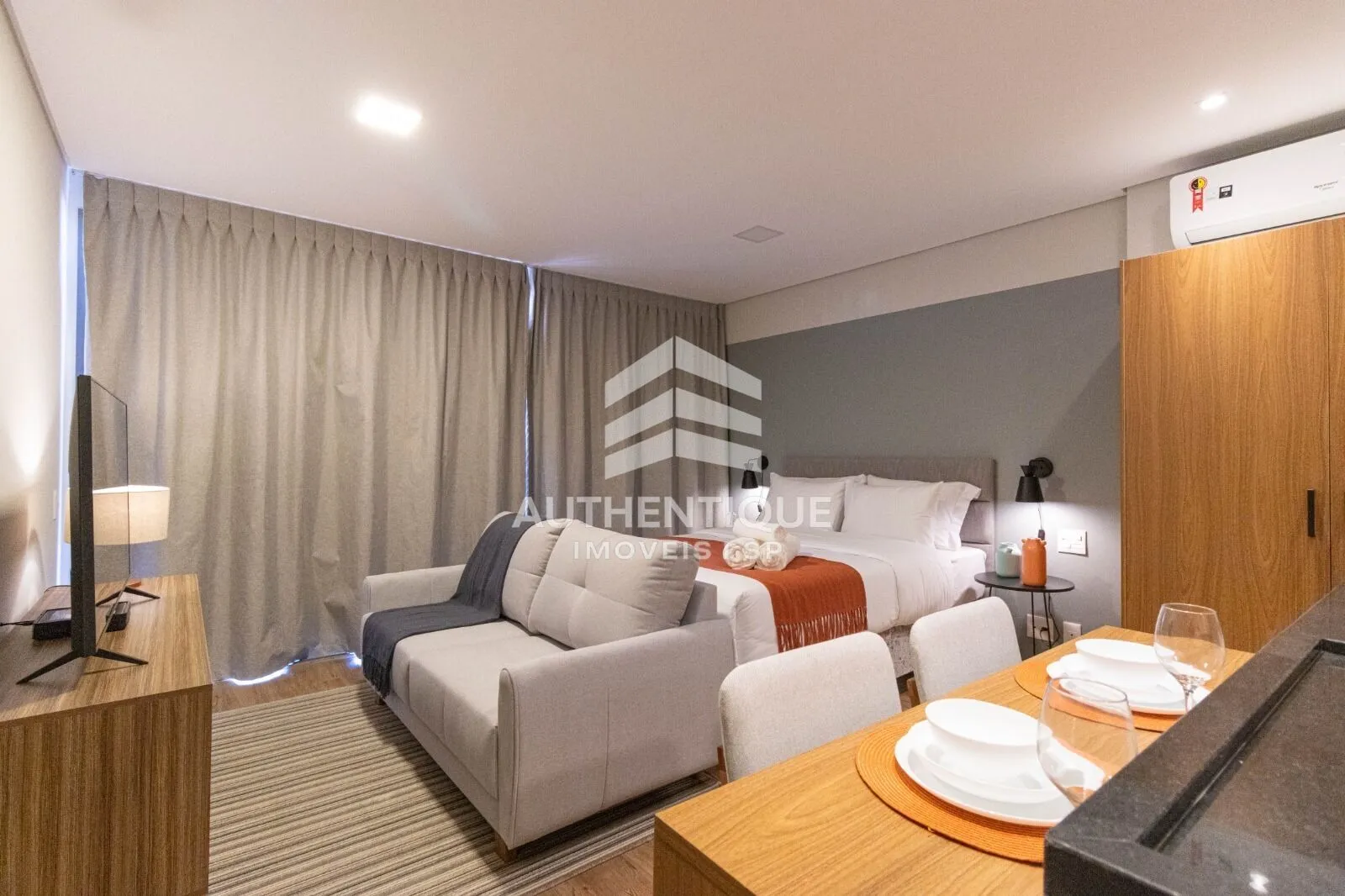 Imagem PARQUE JOCKEY PINHEIROS - Apartamento Studio decorado em Pinheiros à venda