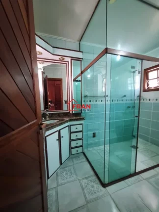 Imagem Belíssima Casa Alto Padrão em Condomínio fechado no Córrego