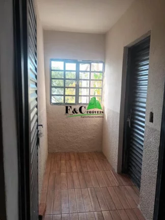 Imagem Casa para Venda em Itaí, Área Rural de Itaí, 4 dormitórios, 1 suíte, 2 banheiros, 2 vagas