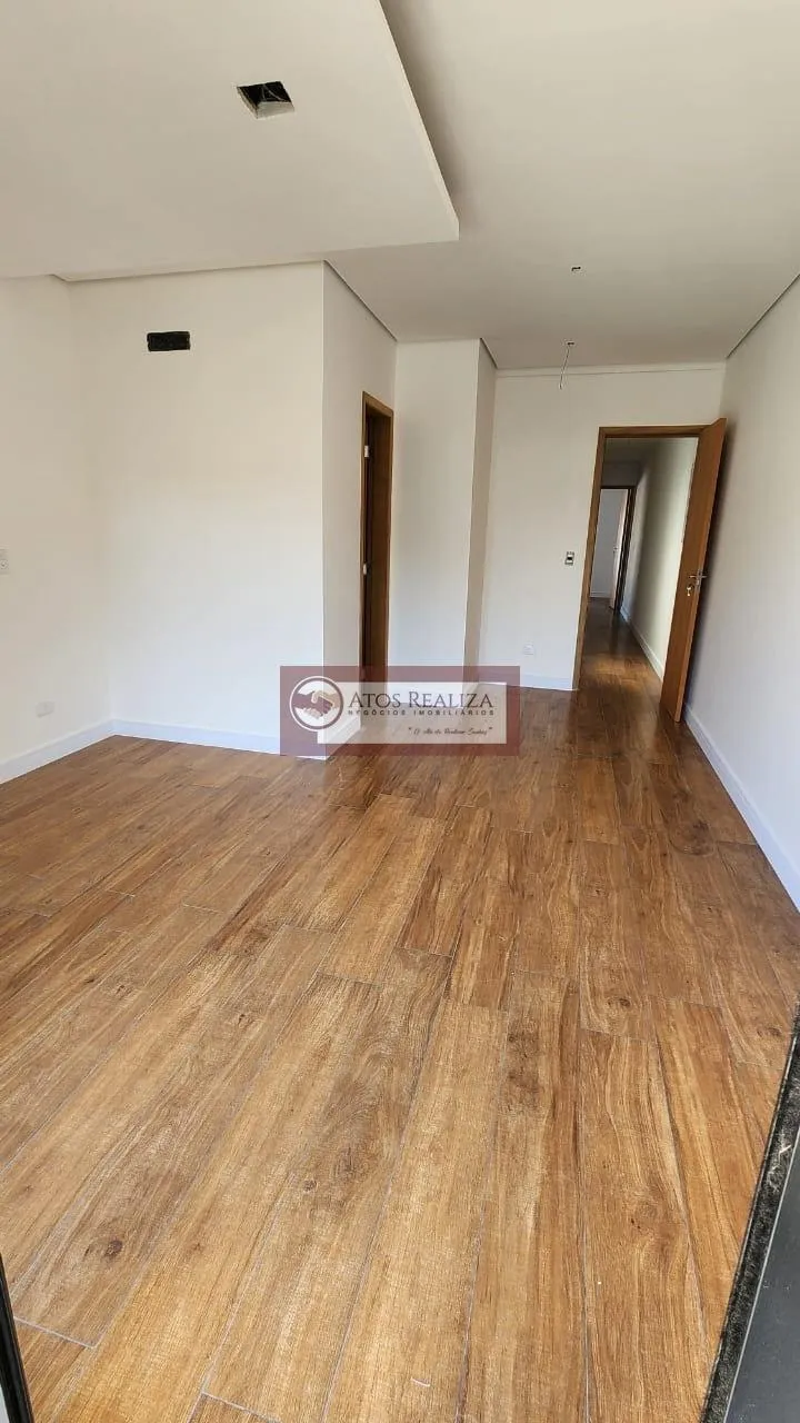 Imagem EXCLUSIVO: Lindo novo Sobrado a venda na vila Gea, Região de Marajoara. Sobrado Novo com com 149m², São 3 Suítes, 2 Vagas de garagem, Sacada, 4 banheiros, Ar Condicionado. Valor de oportunidades imperdível.