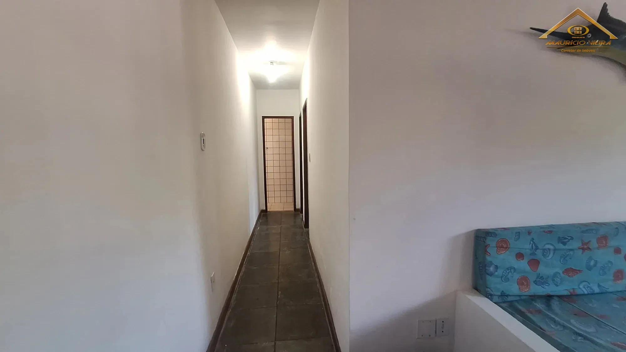Imagem Linda casa na Ogiva, em condomínio fechado, porteira fechada e com preço abaixo do mercado. Em frente ao Clube Náutico.