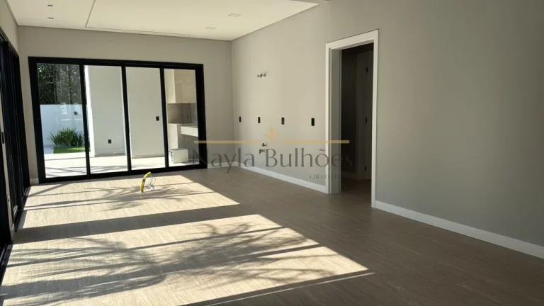 Imagem CASA RESIDENCIAL em São José - SC, Forquilhas