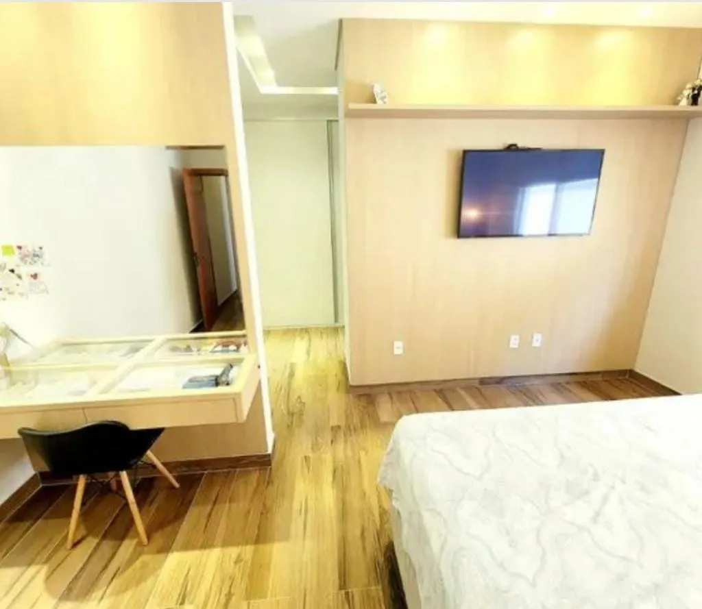 Imagem Casa à venda 3 Quartos, 1 Suite, 2 Vagas, 300M², Piracangaguá, Taubaté - SP | Condomínio Ouroville