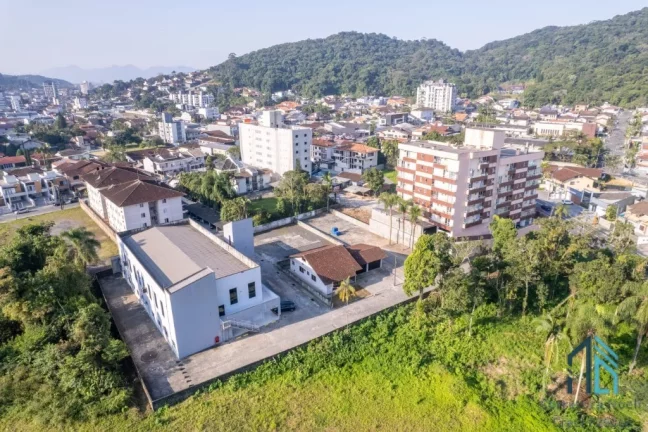 Imagem Terreno Comercial 3.600m2, com benfeitoria em Joinville SC