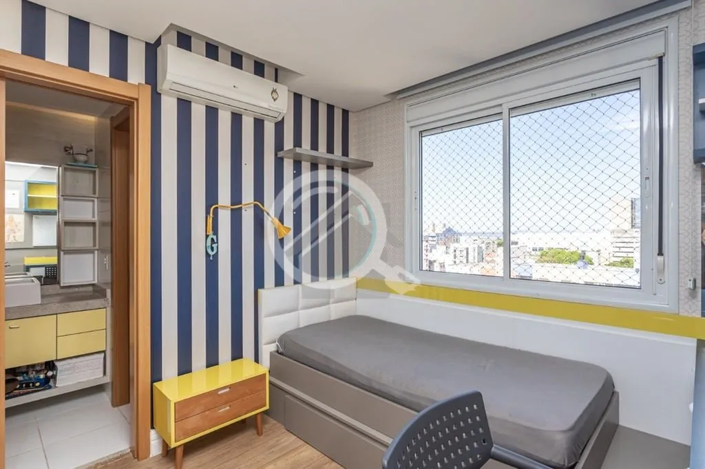 Imagem Apartamento à venda semi mobiliado, ficam todos os fixos (saem 2 splits, sala e quarto). São 3 dor...
