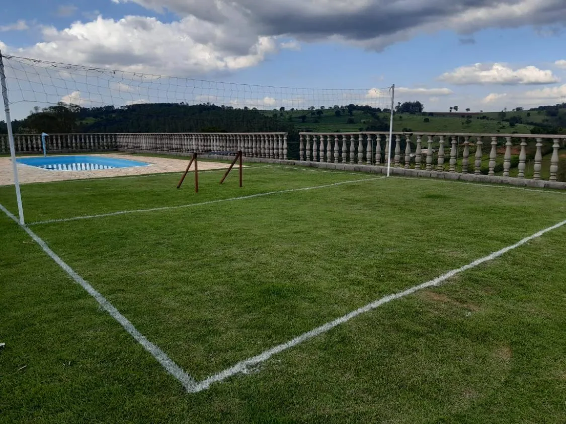 Imagem Vendo Lindíssimo Sítio em Itatiaiuçu/MG com 2 hectares (20.000 m²) de área