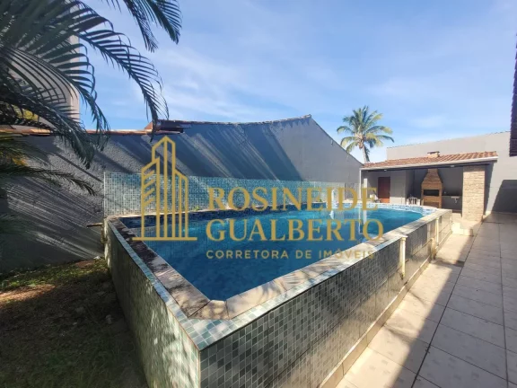 Imagem Casa na Praia das Palmeiras – Conforto, Espaço e Lazer em bairro nobre.
