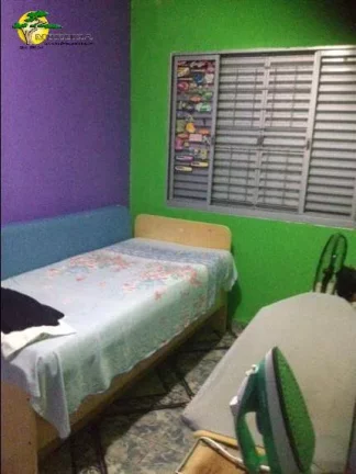 Imagem SOBRADO COM 230M² - VARIAS CASAS PARA RENDA NO LAUZANE