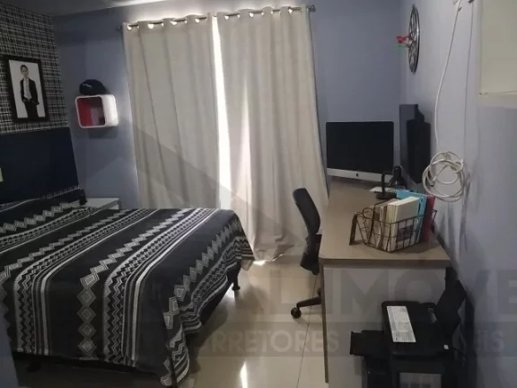 Imagem CASAL IMÓVEIS VENDE CASA PORTEIRA FECHADA MORADE VERDE 5 SUÍTES + ENERGIA SOLAR