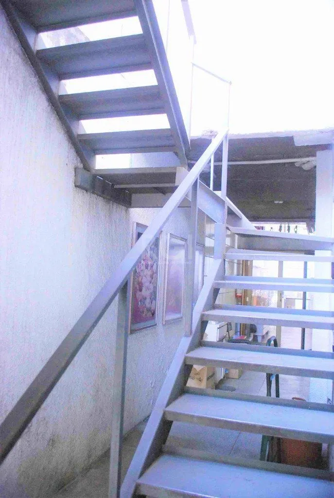Imagem Casa Comercial para Venda - 180m², 0 dormitórios, Floresta