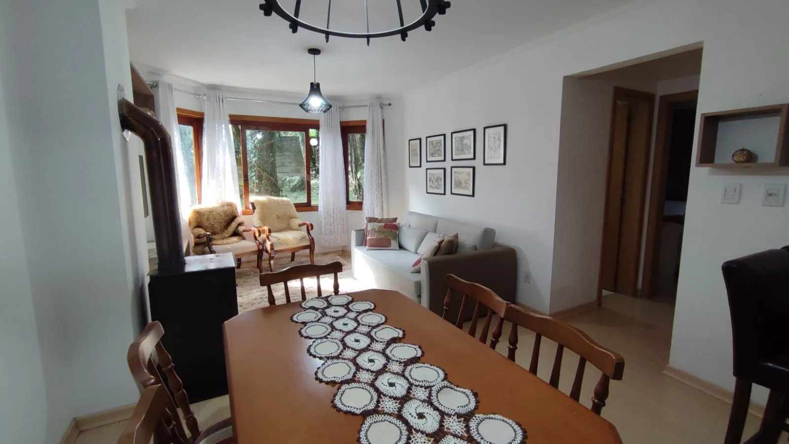 Imagem "Apartamento Mobiliado de 2 Quartos em Gramado RS."
