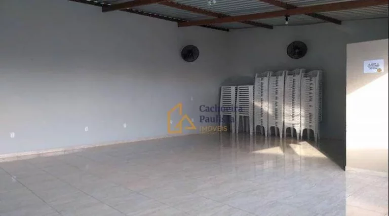 Imagem Casa com ponto comercial e salão de festas à venda - Margem Esquerda - Cachoeira Paulista/SP