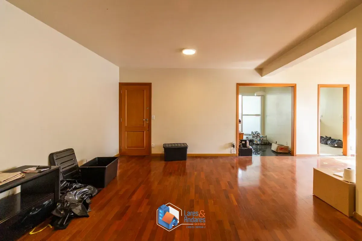 Imagem Apartamento para venda em Santa Cecília com 3 quartos, sendo 1 suíte, 130m²