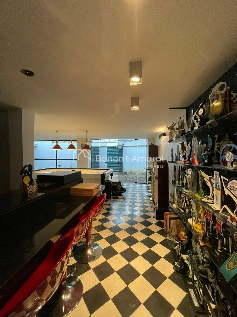 Imagem Casa em bolsão com portaria, 4 quartos, 357 m² à venda no Jardim das Paineiras, Campinas/SP