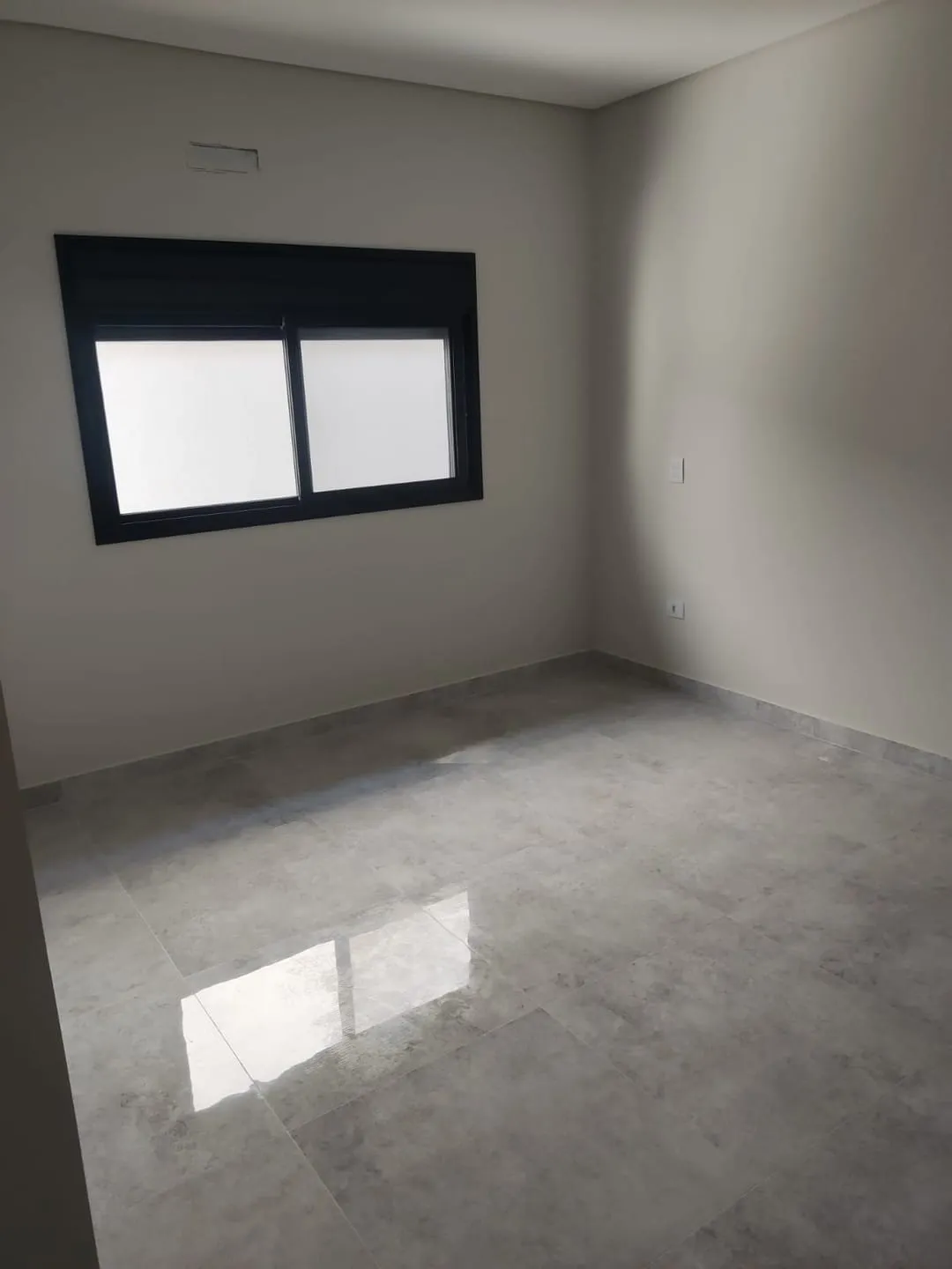 Imagem Casa à venda 3 Quartos, 1 Suite, 2 Vagas, 300M², Bairro do Grama, Caçapava - SP | Condomínio Terras do Vale