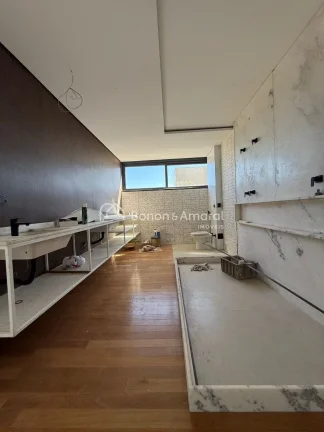 Imagem Maravilhoso sobrado em fase final de acabamento, com 316 mÂ² de construÃ§Ã£o, arquitetura contemporÃ...