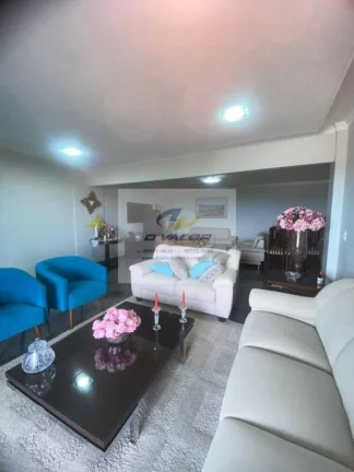 Imagem Vendo Apartamento com 234 m ², 04 Quartos (s/ 02 suíte) 01 Sala de estar c/ varanda ampla e vista para Praia