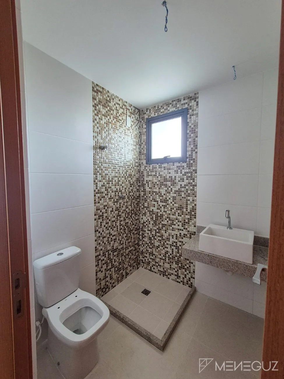 Imagem Apartamento 3 Quartos na Beira Mar da Praia do Morro - Prédio Novo com Lazer na Cobertura