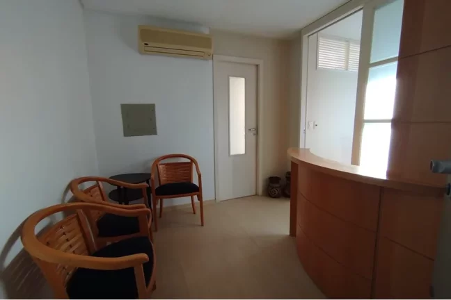 Imagem Sala para venda no bairro Higienópolis em Porto Alegre