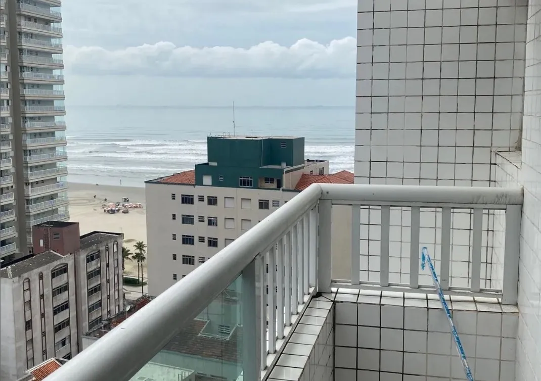 Imagem Espaçoso Apartamento na Praia Grande - AVIAÇÃO - NOVO