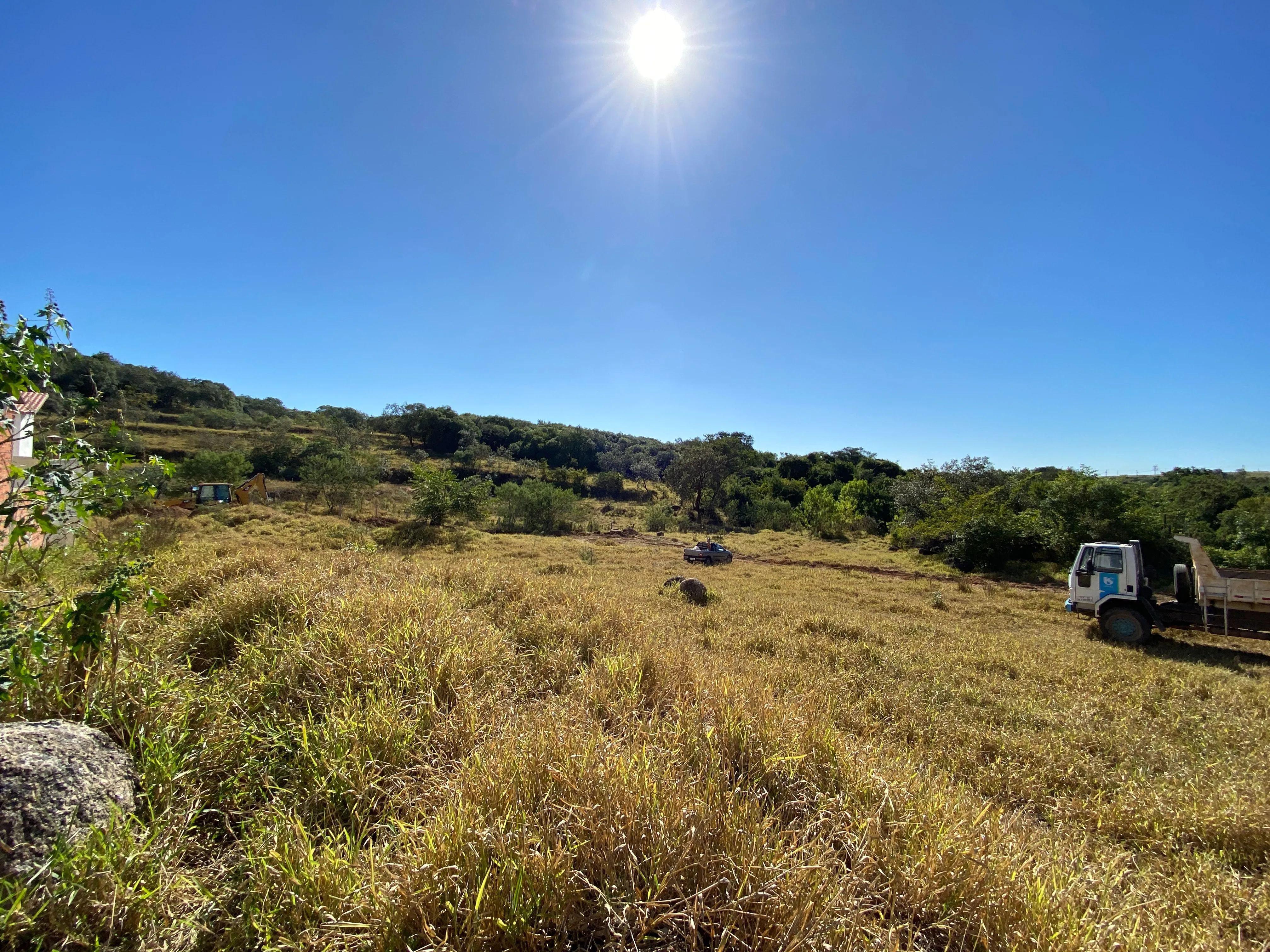Imagem ? OPORTUNIDADE ÚNICA! TERRENO DE 6.450,00 m2 DE ÁREA ?
