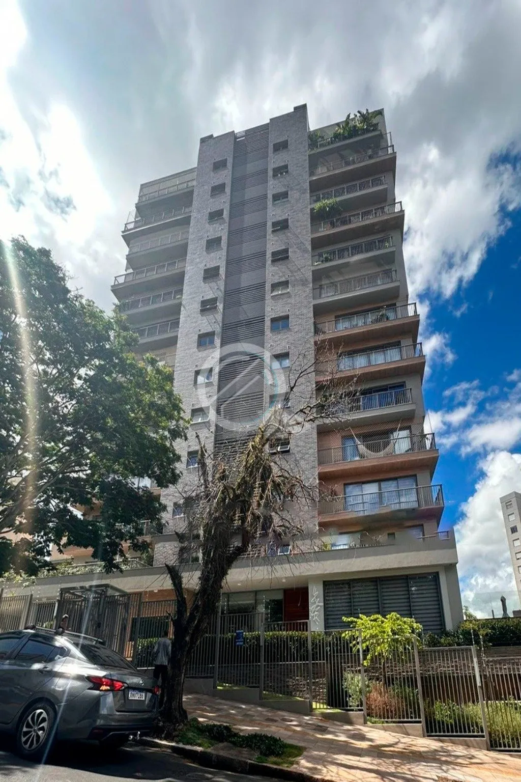 Imagem Belo apartamento, vista panorâmica, próximo a Praça da Encol. Apartamento com 3 suítes, sendo 2 ...