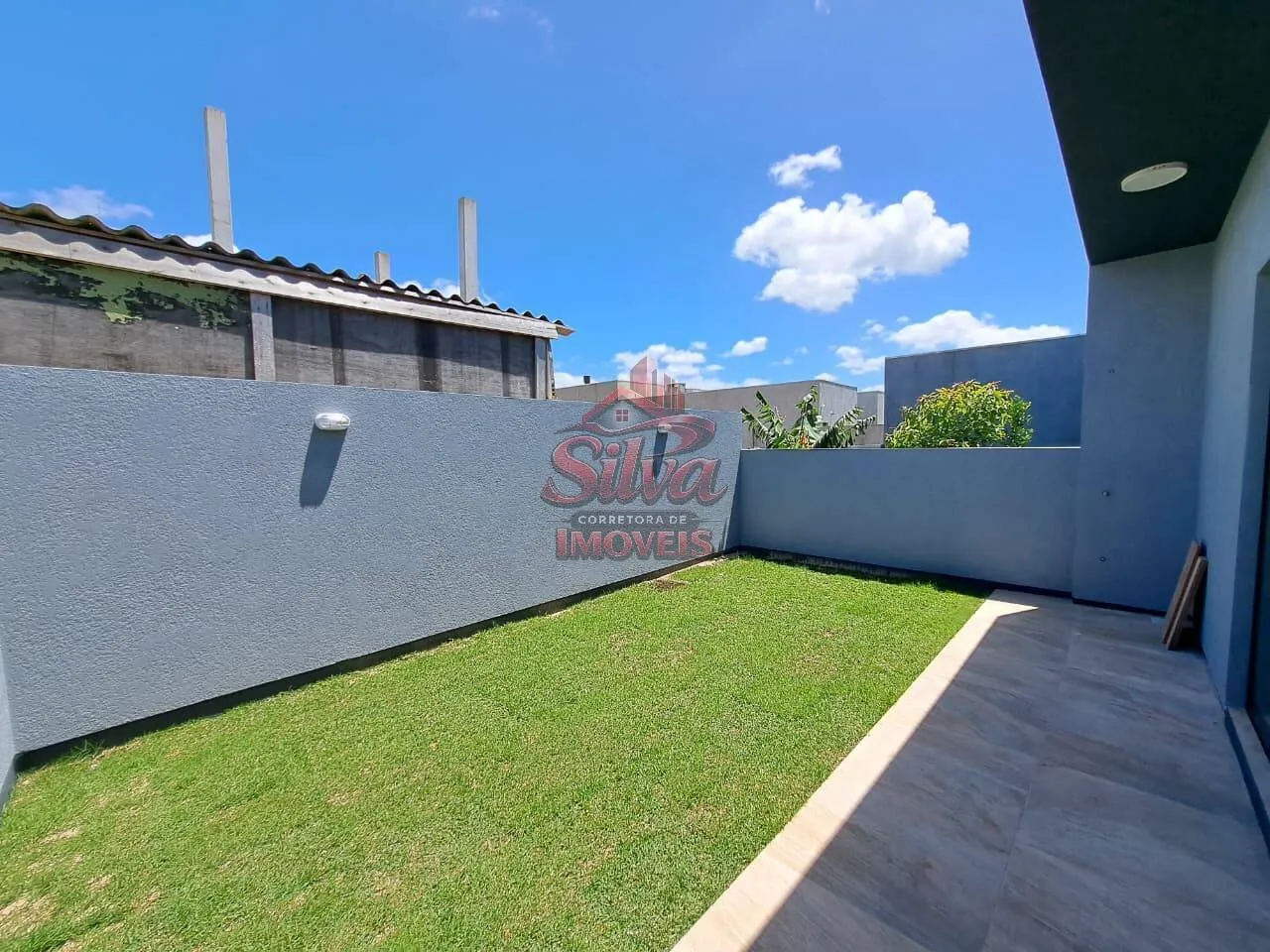 Imagem Geminado alto padrão 3 dormitórios com suíte