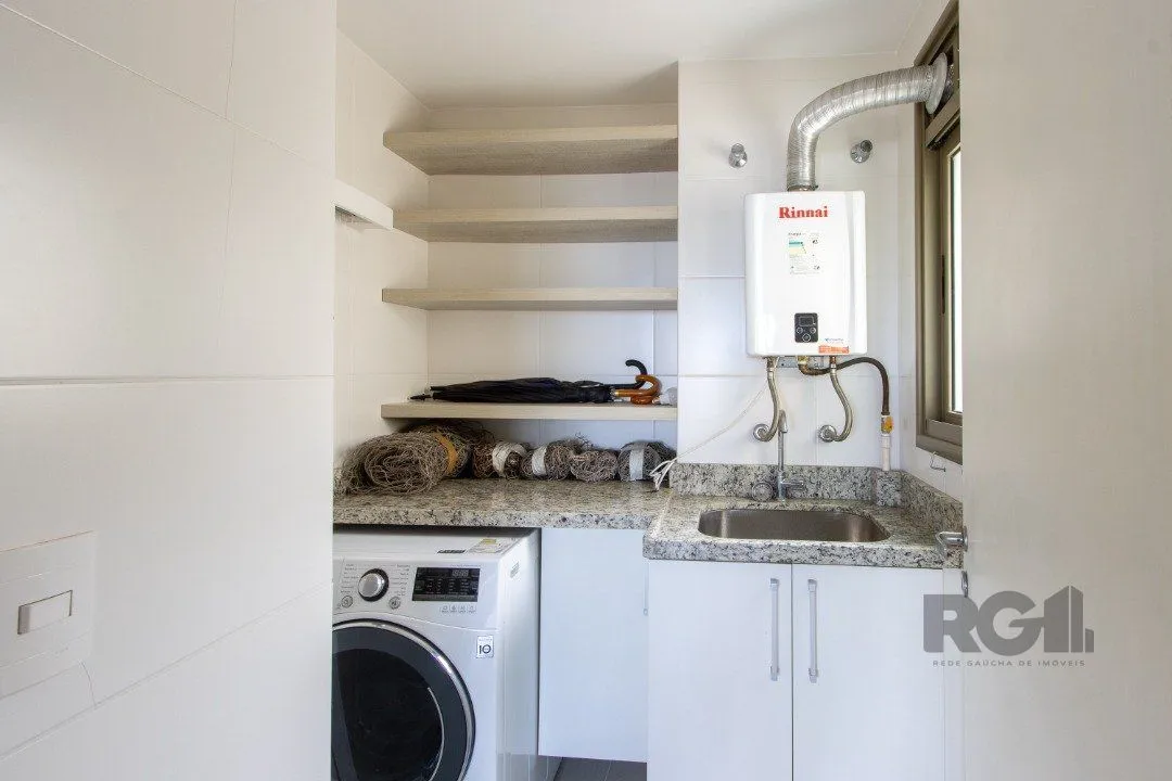 Imagem Apartamento em Porto Alegre, no bairro Cavalhada, com 3 dormitório(s), e 3 banheiros, à venda.