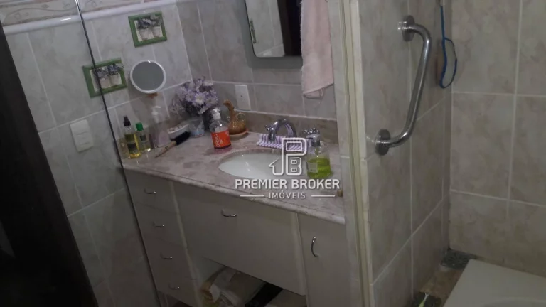 Imagem Casa à venda, 113 m² por R$ 570.000,00 - Bom Retiro - Teresópolis/RJ