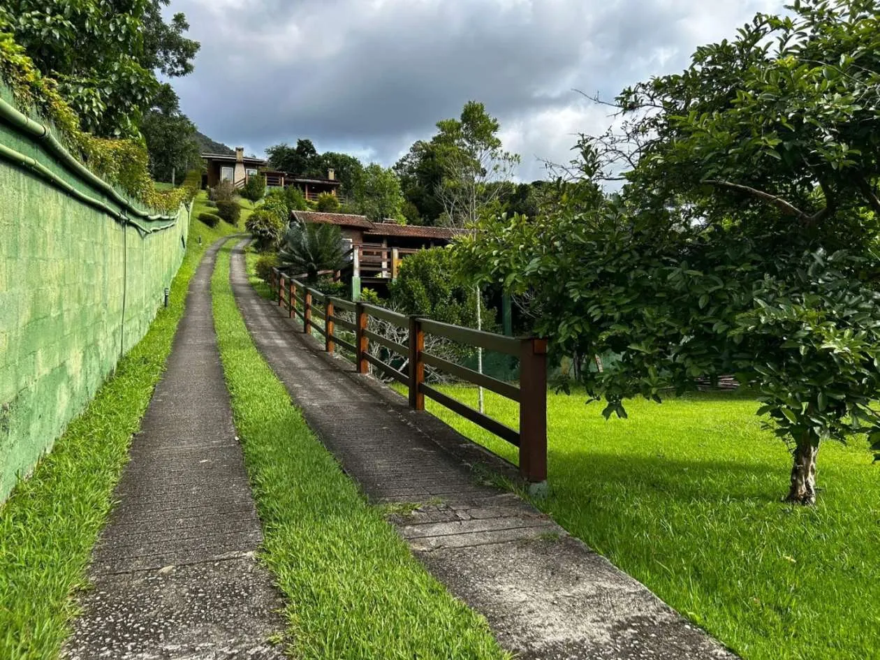 Imagem Casa para Venda em Petrópolis / RJ no bairro Samambaia