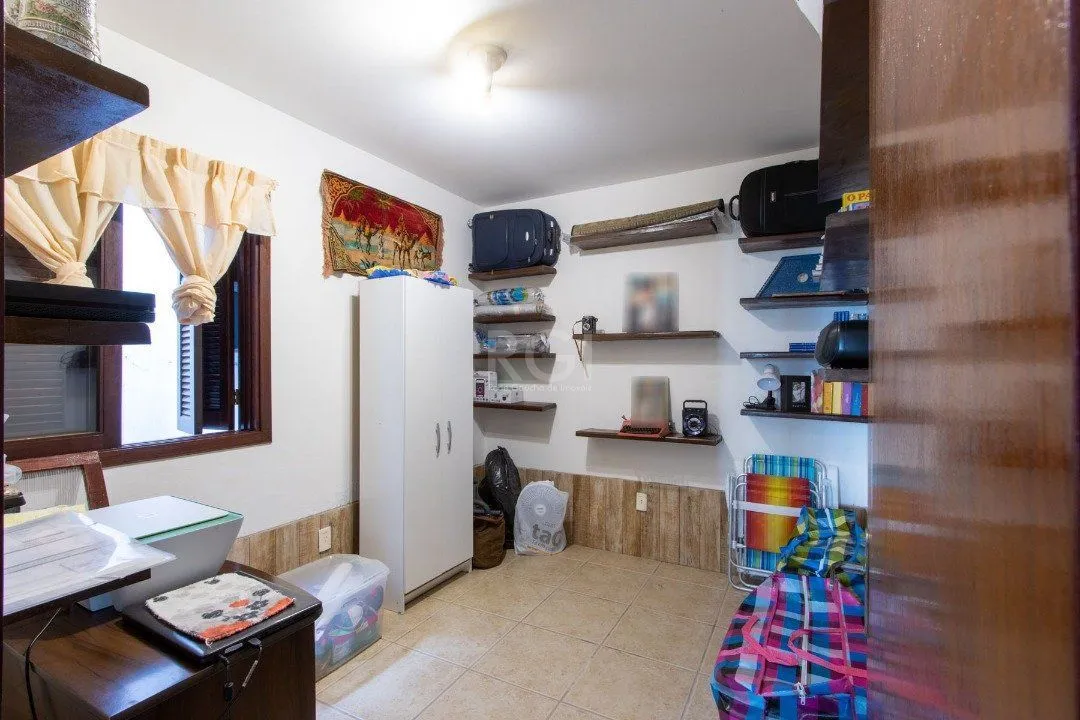 Imagem Casa para Venda - 111m², 3 dormitórios, sendo 1 suites, 1 vaga - Espirito Santo